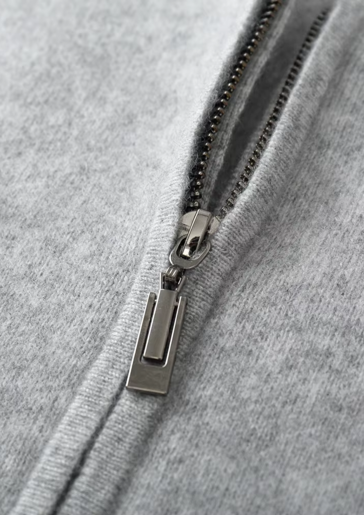 Mantova Merino V-Neck Cardigan