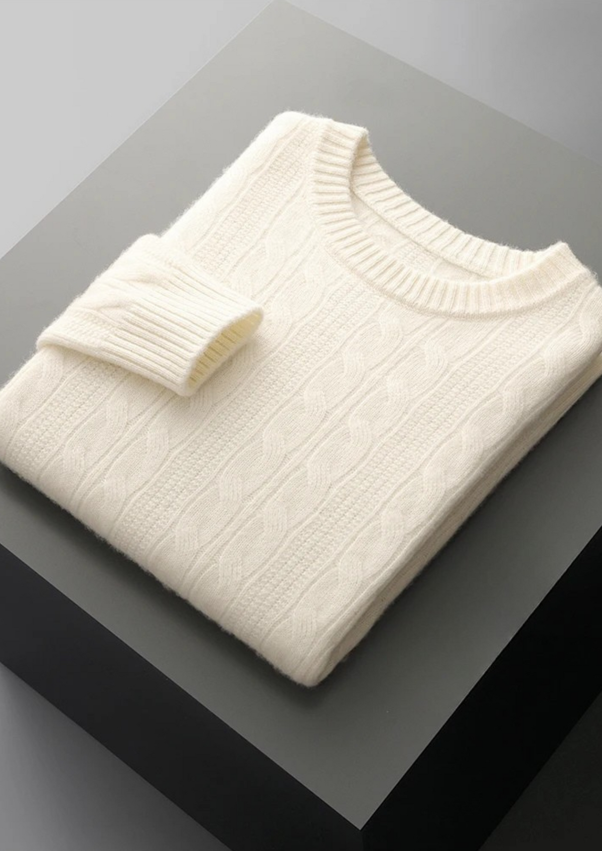 Lecco Merino Cable Crewneck