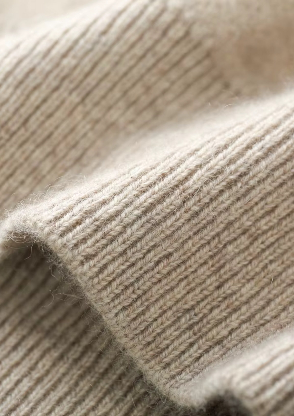 Mantova Merino V-Neck Cardigan